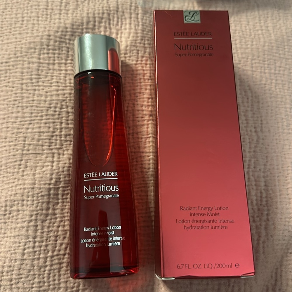 Nutritious by Estee Lauder Super Pomegranate Radiant Energy Lotion 200ml 6.7 fl